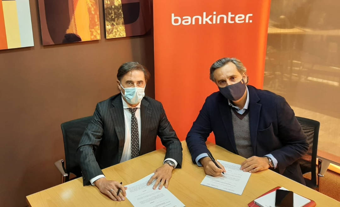 Bankinter firma un acuerdo con la Asociación Nacional de Productores de Energía Fotovoltaica (ANPIER) para financiar proyectos fotovoltaicos con hasta 100 millones de euros