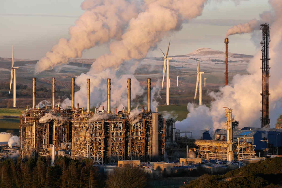 El Plan +SE recoge un nuevo PERTE de descarbonización industrial y ayudas para eficiencia energética en la industria