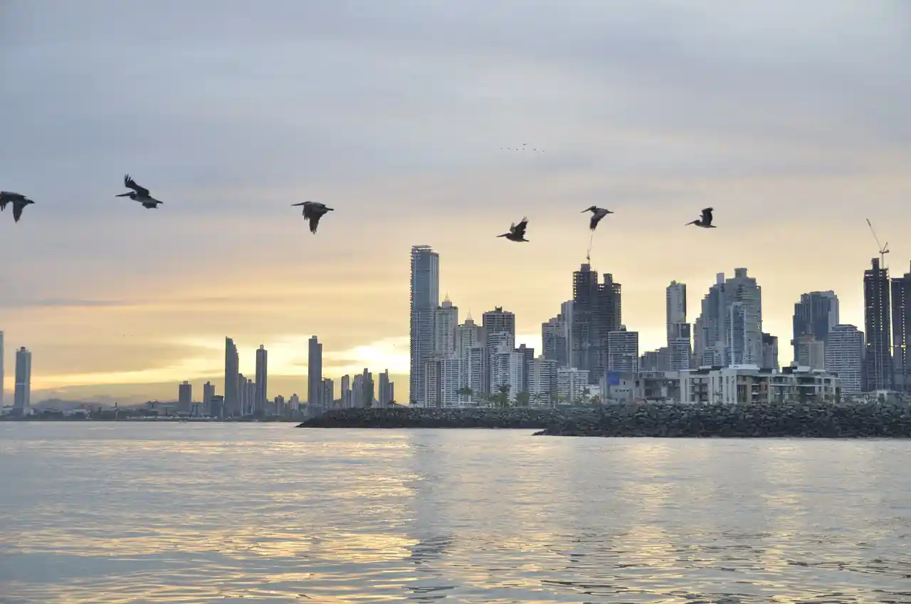 Resultados del foro sobre Aspectos Jurídicos y Regulatorios de la Agenda de Transición Energética en Panamá