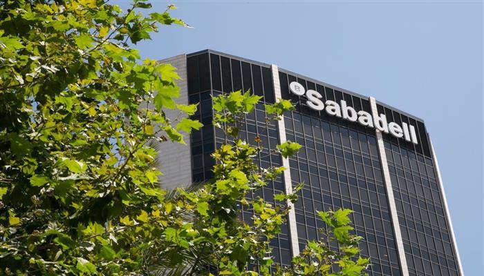 Banco Sabadell lanza su marco para la emisión de bonos vinculados a objetivos de desarrollo sostenible.