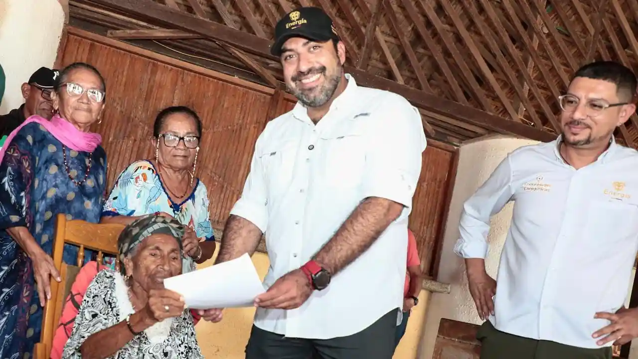 MinEnergía y Fenoge instalarán parque solar en el Cabo de la Vela y Media Luna que proveerá energía 24/7