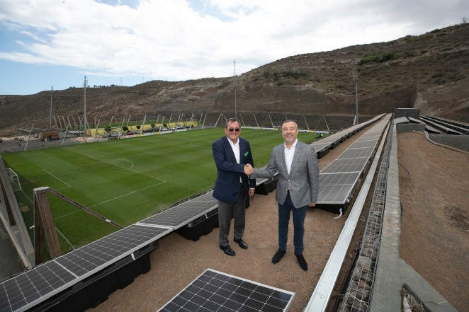 La UD Las Palmas inaugura la planta solar fotovoltaica de la Ciudad Deportiva