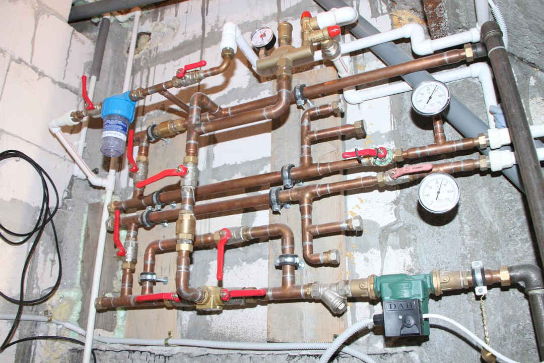Sistemas híbridos de calefacción y producción de ACS