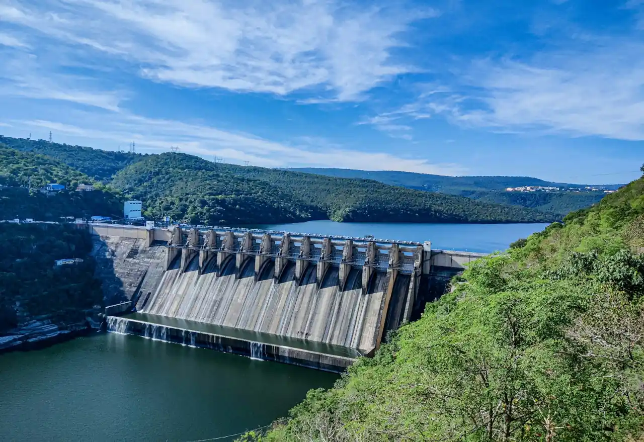 Propuesta de regulación para un mercado de capacidad en el sistema eléctrico