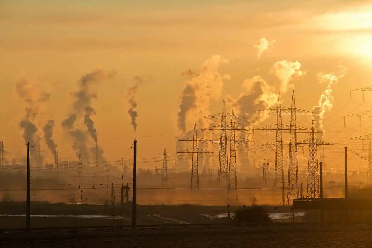 El PERTE de Descarbonización arrancará a mediados de octubre con la primera línea de ayudas por valor de 1.000 M€
