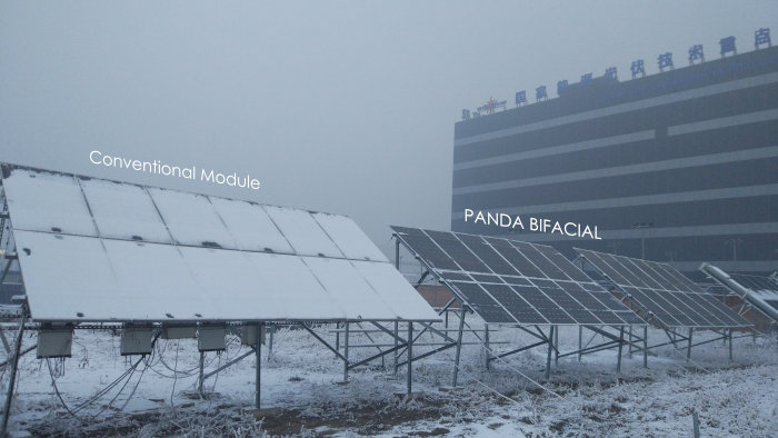 Placas fotovoltaicas bifaciales: apuesta ganadora a la doble cara.
