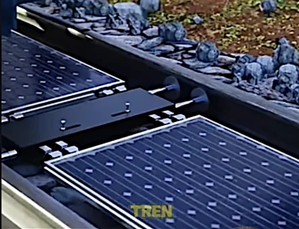 Paneles Solares en vías de tren