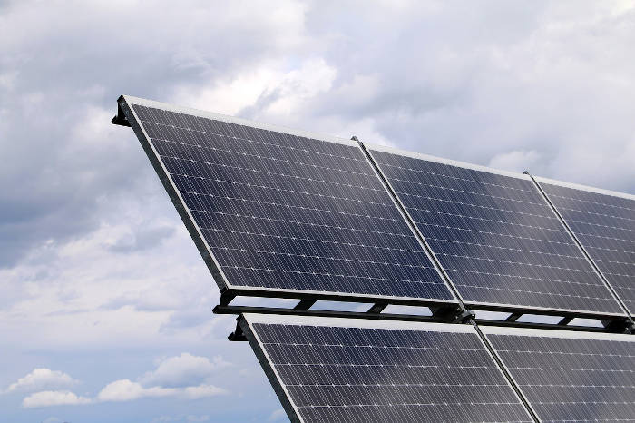 UNEF elabora un plan de reactivación del sector fotovoltaico para contribuir a la recuperación económica de España.