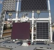 Investigadores de la Universidad de Jaén diseñan nuevos prototipos de módulos solares.